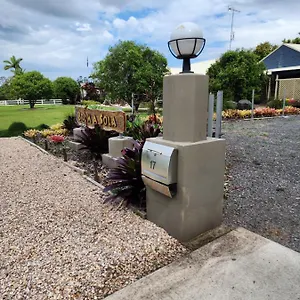 https://brom-cottage.hotelssunshinecoast.net